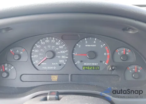 2003 Ford Mustang z USA, uszkodzony, nr VIN 1FAFP404X3F375272